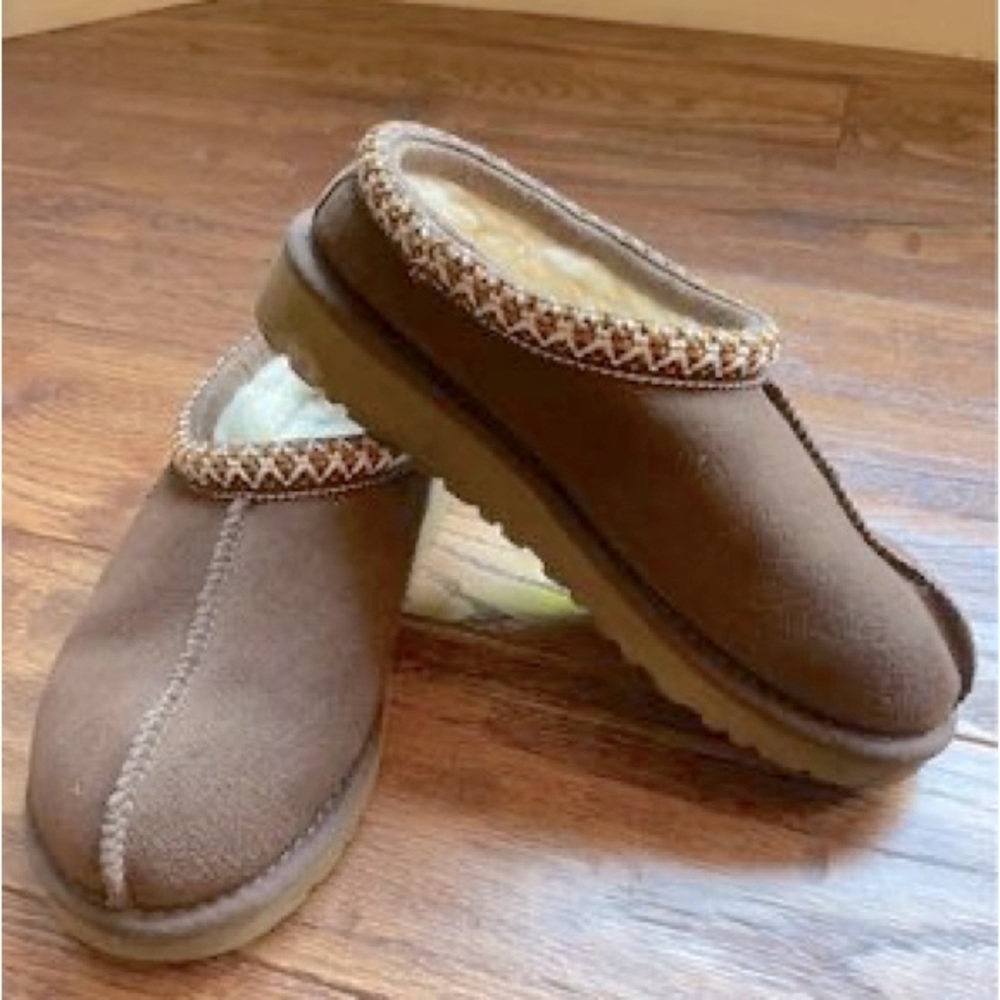 Girls Uggs Tazz Slipper Shoes kids 2
